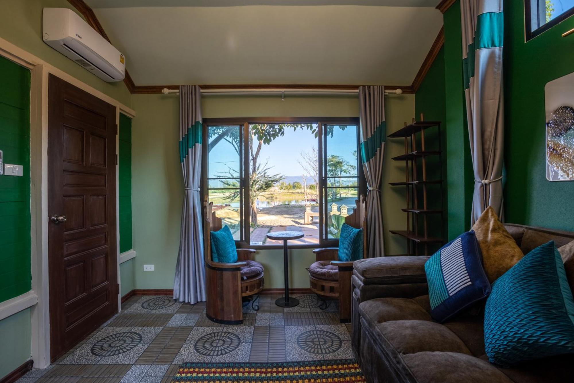 Mana-An Lake Hill Resort มานาอันเลคฮิลล์รีสอร์ต Chiang Mai Bagian luar foto