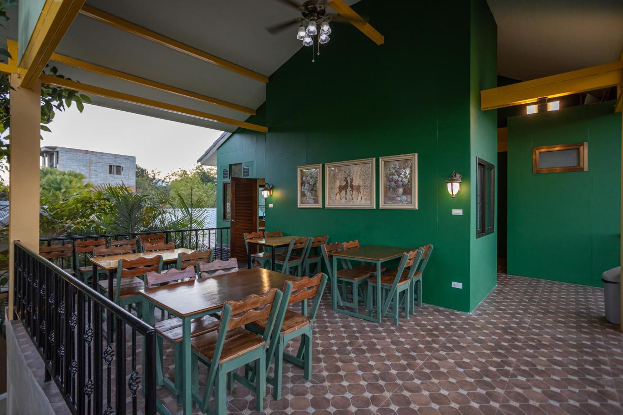 Mana-An Lake Hill Resort มานาอันเลคฮิลล์รีสอร์ต Chiang Mai Bagian luar foto